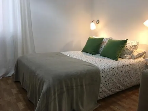Estudios Ciudad Jardin Apartment *