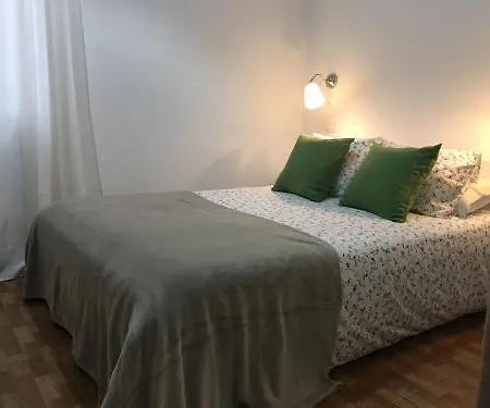 Estudios Ciudad Jardin Apartment *